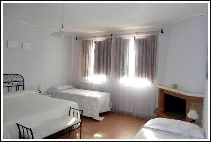 B & B Da Ferro Massarosa Bagian luar foto