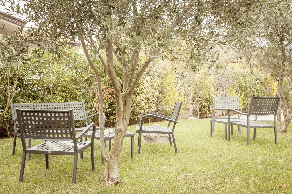 B & B Da Ferro Massarosa Bagian luar foto